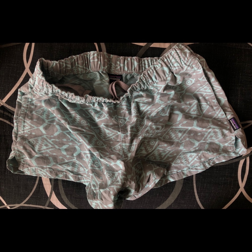 Patagonia S shorts
